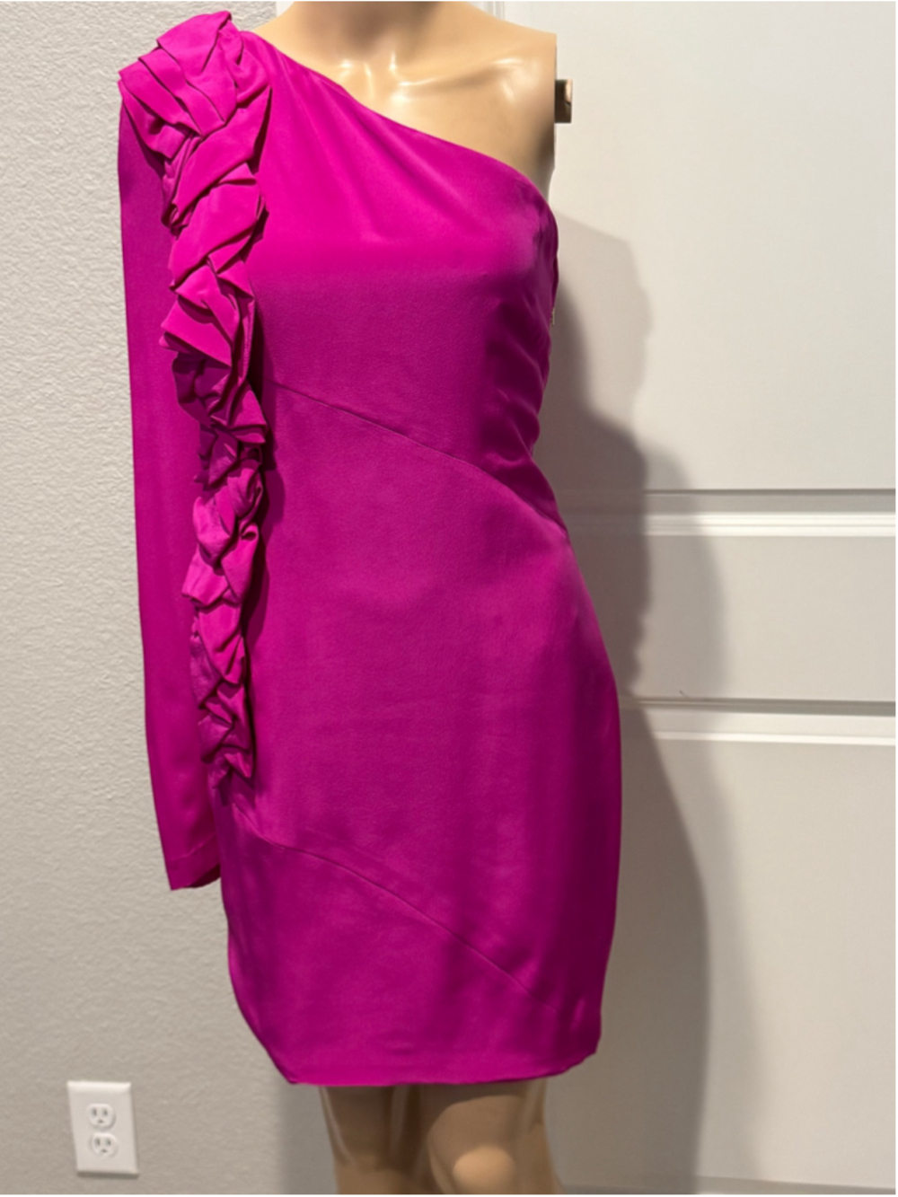 Women's Robert Rodriguez Fuchsia One Shoulder Ruffle Silk Dress Size 4